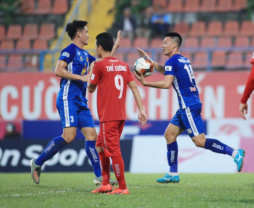 Quảng Nam trong trận đấu cuối cùng tại V.League 2020. Ảnh: VPF