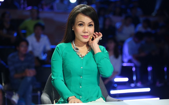 Hiện tại, Việt Hương đã trở thành một trong những nữ danh hài thành công cả trên con đường sự nghiệp lẫn gia đình.