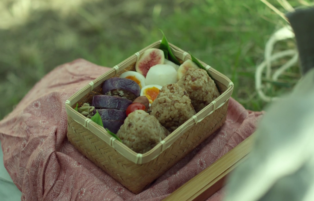 “Cánh rừng nhỏ” là bộ phim về đề tài ẩm thực Nhật Bản khá nhẹ nhàng, mang đến cho người xem sự thư giãn. Ảnh nguồn: Mnet.