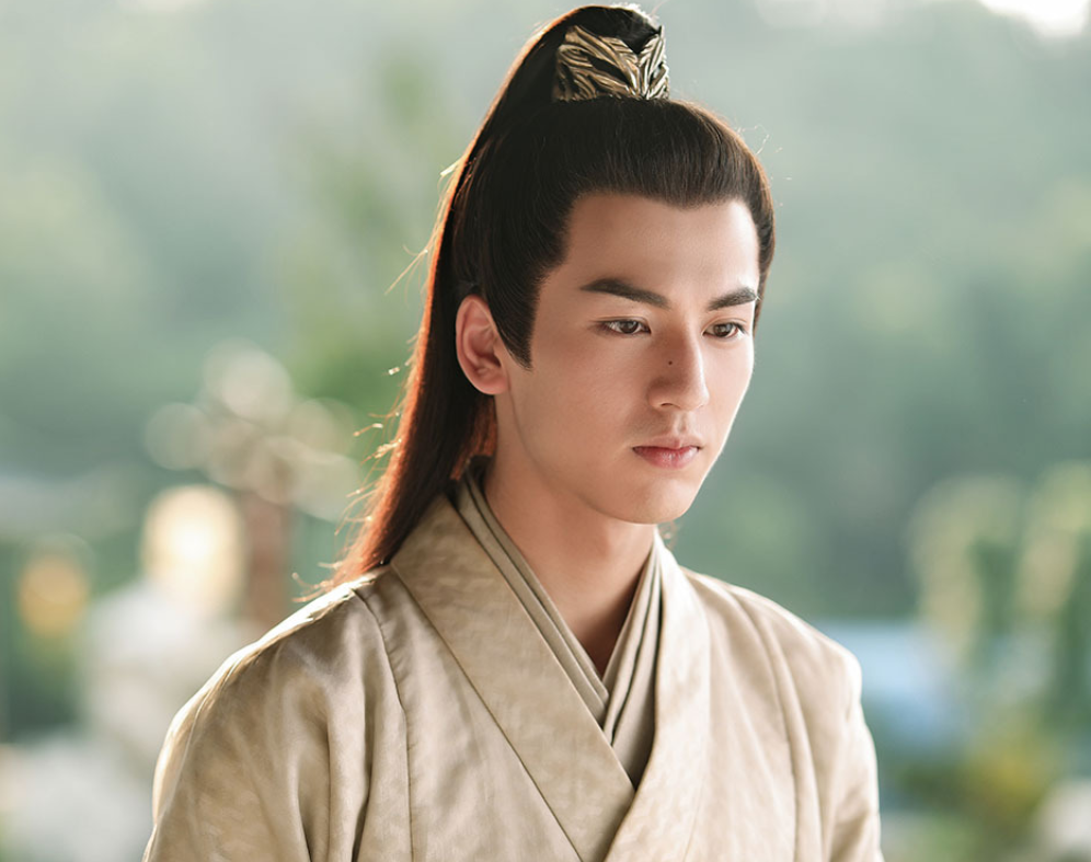 Trương Lăng Hách gây chú ý khi đảm nhận vai chính trong “Thiếu Nữ Đại Nhân”. Ảnh nguồn: Mnet.