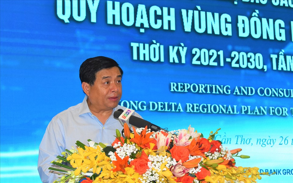 Bộ trưởng Bộ KH&ĐT Nguyễn Chí Dũng phát biểu tại Hội thảo tham vấn của Bộ này về Quy hoạch vùng ĐBSCL ngày 26-11. Ảnh:  Thành Nhân