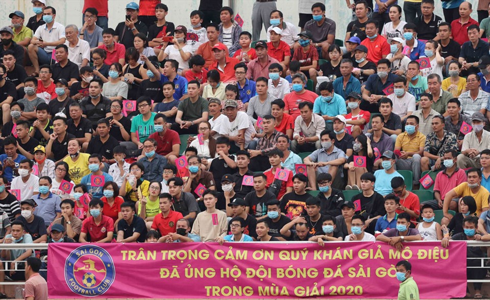 CLB Sài Gòn vốn không có nhiều fan các năm trước đã đón nhận nhiều khán giả hơn tại V.League 2020. Ảnh: VPF.