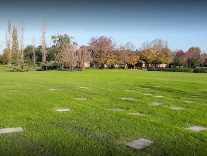 Nghĩa trang Bella Vista Garden là nơi Maradona an nghỉ. Ảnh: AP