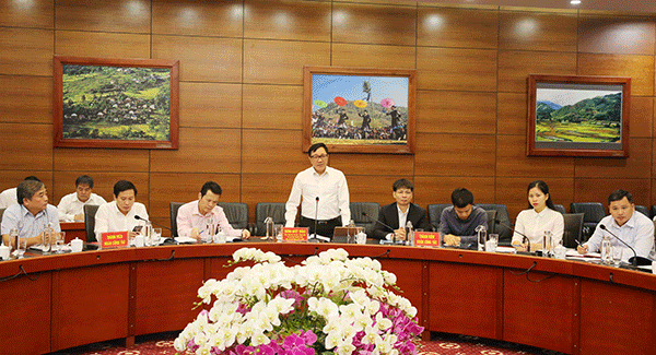 Thành viên Ban Chỉ đạo Trung ương các Chương trình mục tiêu quốc gia giai đoạn 2016 - 2020, Tổng Giám đốc NHCSXH Dương Quyết Thắng phát biểu.