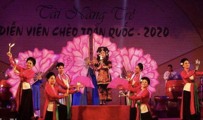 Cuộc thi Tài năng trẻ Diễn viên Chèo toàn quốc 2020 sẽ mở ra một bước pháttriển mới cho nghệ thuật sân khấu chèo Việt Nam, giữ gìn bản sắc văn hóa truyền thống của dân tộc trong phát triển và hội nhập. Ảnh: CNTBD.
