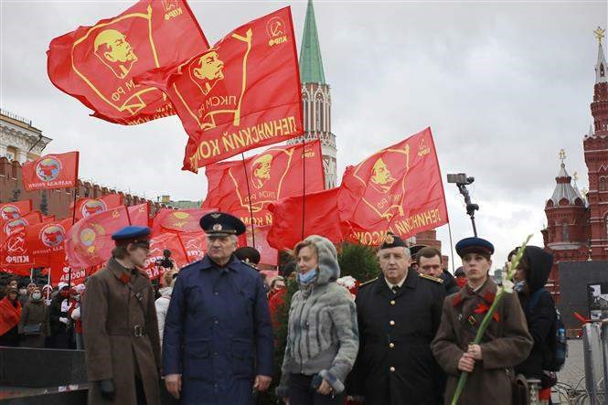 Theo truyền thống, ngày 7.11, Đảng Cộng sản Liên bang Nga và các lực lượng, phong trào cánh tả ở Nga tổ chức các hoạt động trọng thể kỷ niệm Cách mạng Tháng Mười Nga. Ảnh: TTXVN.