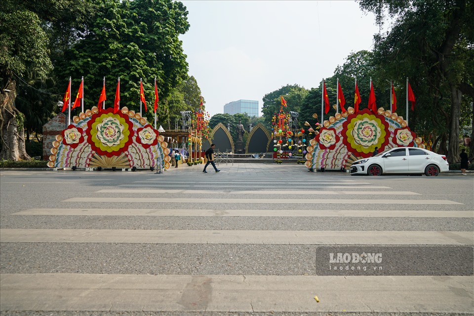 Trong khuôn khổ lễ hội sẽ có 3 hoạt động được chia làm 3 khu vực gồm vực trưng bày và giới thiệu sản phẩm thủ công, mỹ nghệ có tính thiết kế sáng tạo; Khu vực không gian mỹ thuật dân gian trong đời sống đương đại và Chương trình trình diễn di sản văn hoá phi vật thể trong đời sống đương đại.