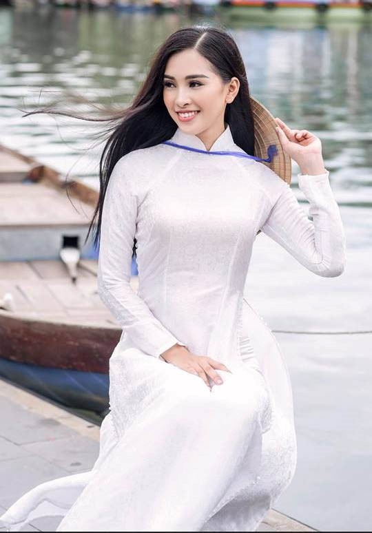 Mới đây, Hoa hậu Ngọc Hân đã tiết lộ công việc mà Trần Tiểu Vy trước kia đã từng làm khiến công chúng rất bất ngờ.