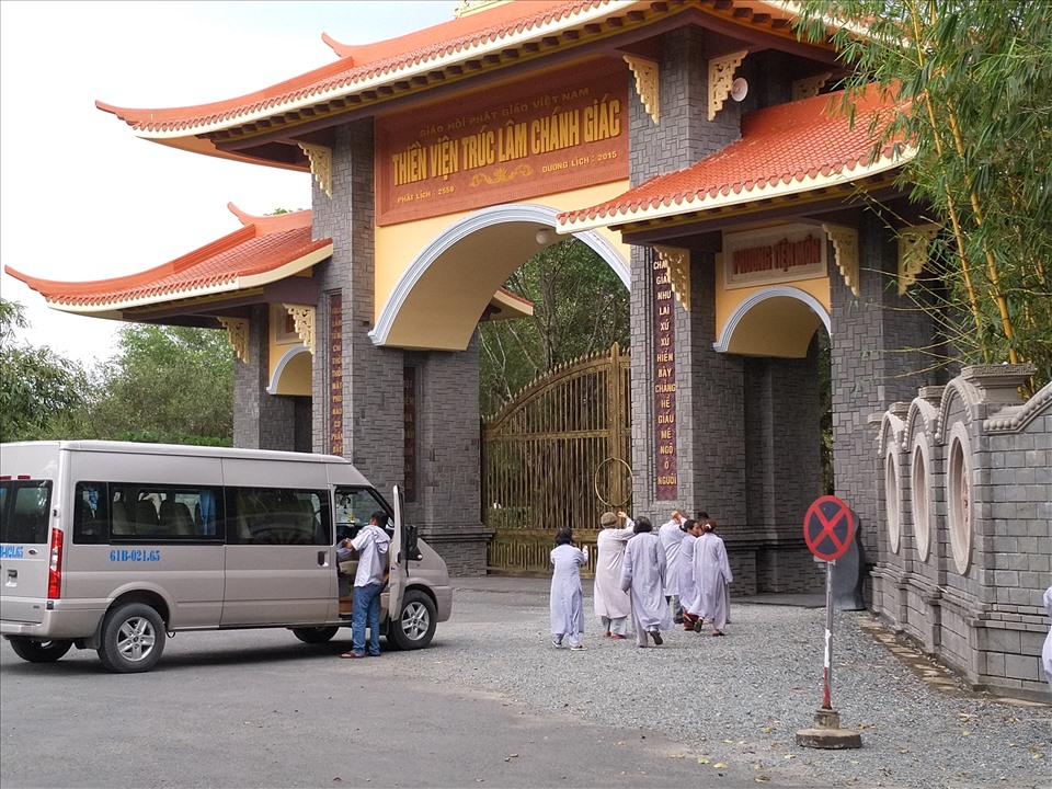 Dù ở nơi xa xôi, heo hút, nhưng Thiền viện thường đón nhiều Phật tử, khách đến viếng. Ảnh: K.Q