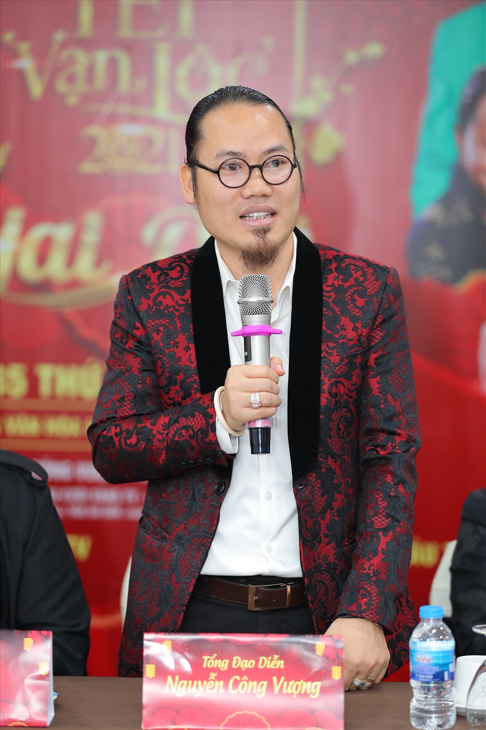 Đạo diễn Nguyễn Công Vượng bật mí nhiều thông tin thú vị trong chương trình “Tết vạn lộc 2021” sắp tới. Ảnh: BTC.