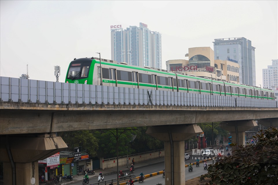 Từ ngày 12.12, đường sắt Cát Linh - Hà Đông chính thức vận hành thử toàn hệ thống trong vòng 20 ngày trước khi được nghiệm thu.