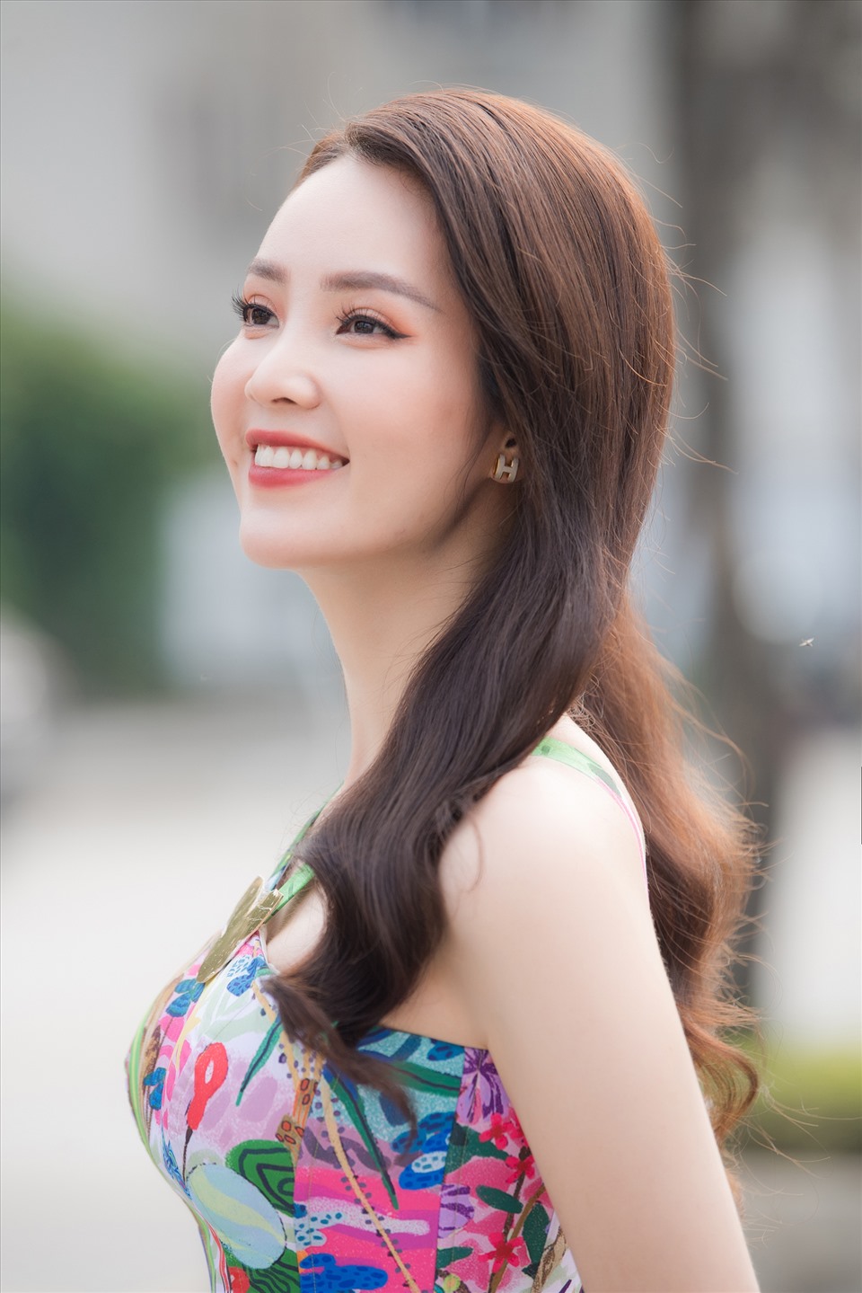 Á hậu Thuỵ Vân cũng là một trong những người đẹp bước ra từ Hoa hậu Việt Na có cuộc viên mãn nhất. Không chỉ thành công trong công việc cô còn có cuộc sống hạnh phúc cùng chồng và con trai. Ảnh: Vũ Toàn.