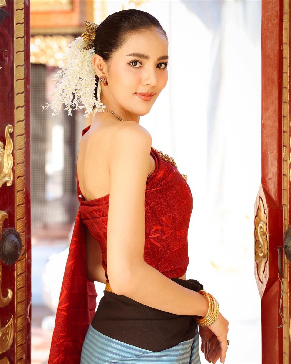 Nhan sắc của tân Hoa hậu Thái Lan 2020 nhận được nhiều sự khen ngợi của công chúng. Ảnh: Miss Thailand
