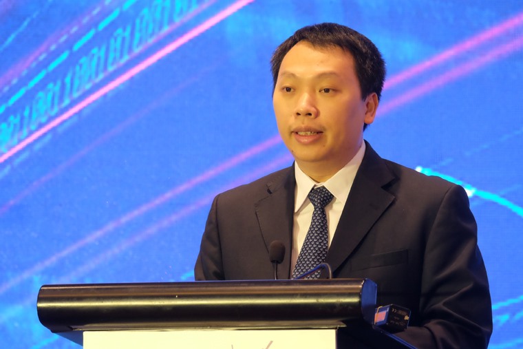 Thứ trưởng Nguyễn Huy Dũng phát biểu tại sự kiện Internet Day 2020.