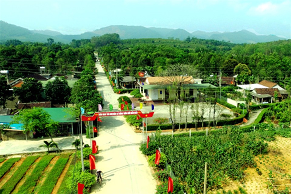 Một góc bức tranh thôn quê ở Hà Tĩnh. Ảnh: VP NTM.