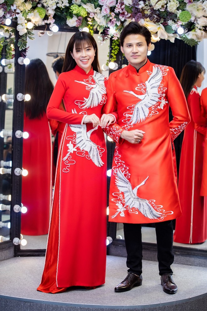 Cặp vợ chồng diễn viên Anh Tài - Vũ Ngọc Ánh cũng có mặt tại buổi thử đồ