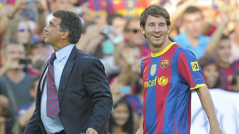 Dưới thời Laporta làm Chủ tịch, Lionel Messi được lên đội 1 Barca và sau đó cùng câu lạc bộ tạo nên lịch sử. Ảnh: AFP