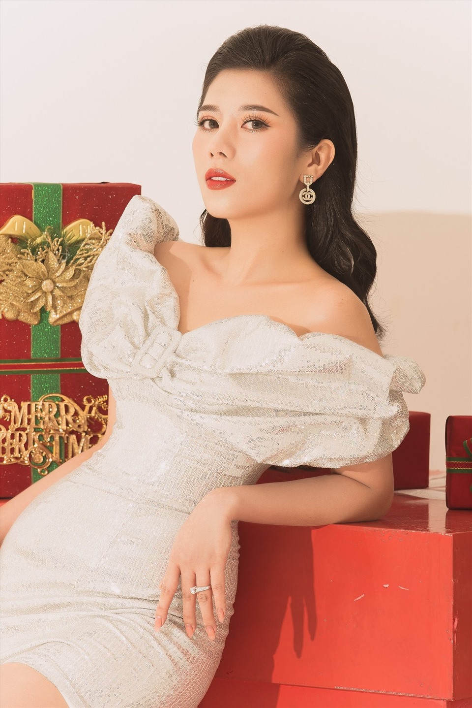 Trước thềm bước sang năm mới, Hoa hậu Dương Yến Nhung cũng tiết lộ thêm về những kế hoạch của năm 2021.