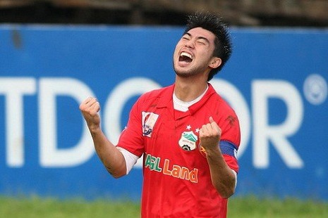 Lee Nguyễn bỏ lỡ ít nhất 1 trận cùng TPHCM. Ảnh: TL