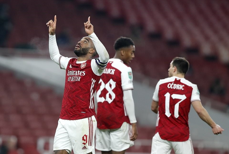 Bàn gỡ của Lacazette là quá ít ỏi. Ảnh: AFP.