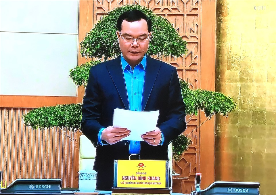 Chủ tịch Tổng LĐLĐVN Nguyễn Đình Khang phát biểu tại hội nghị. Ảnh: Việt Lâm.