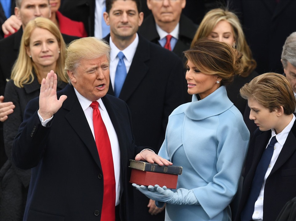 Tổng thống Donald Trump nhậm chức ngày 20.1.2017. Ảnh: AFP