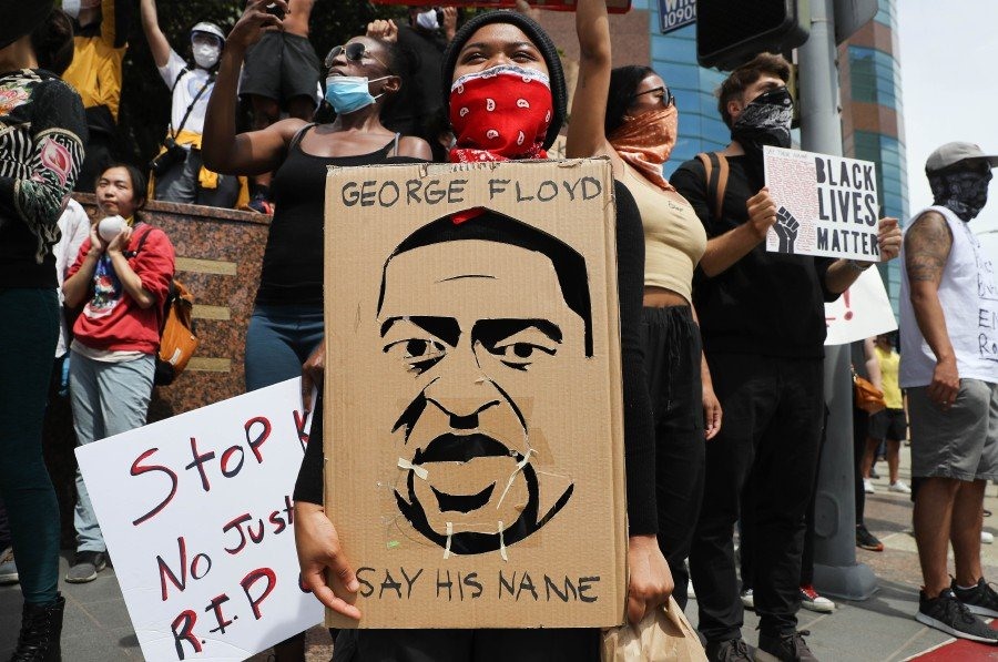 Phong trào biểu tình Black Lives Matter lan rộng sau cái chết của George Floyd. Ảnh: AFP