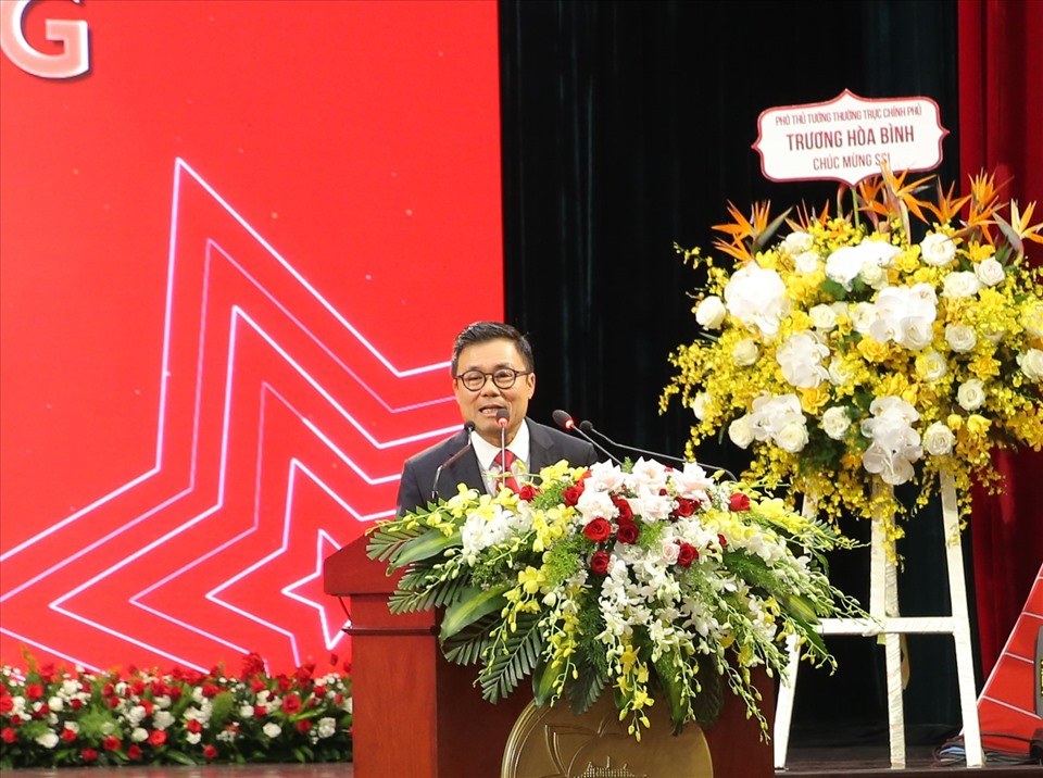 Ông Nguyễn Duy Hưng - Chủ tịch HĐQT Công ty cổ phần Chứng khoán SSI phát biểu cảm ơn. Ảnh SSI