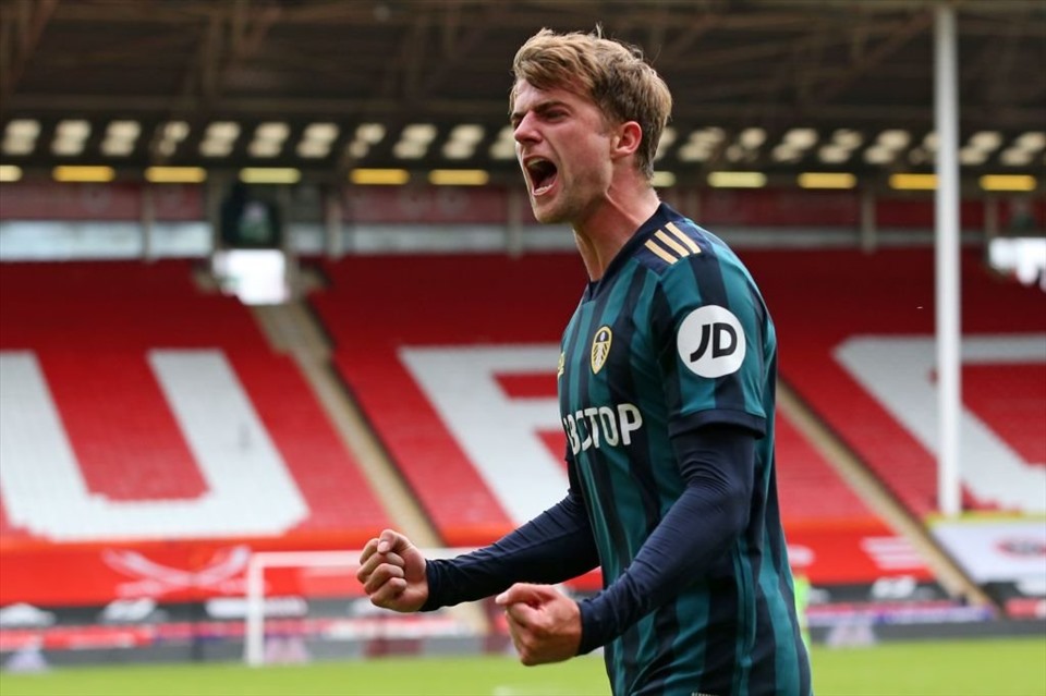 6. Patrick Bamford (Leeds United): 10 bàn thắng