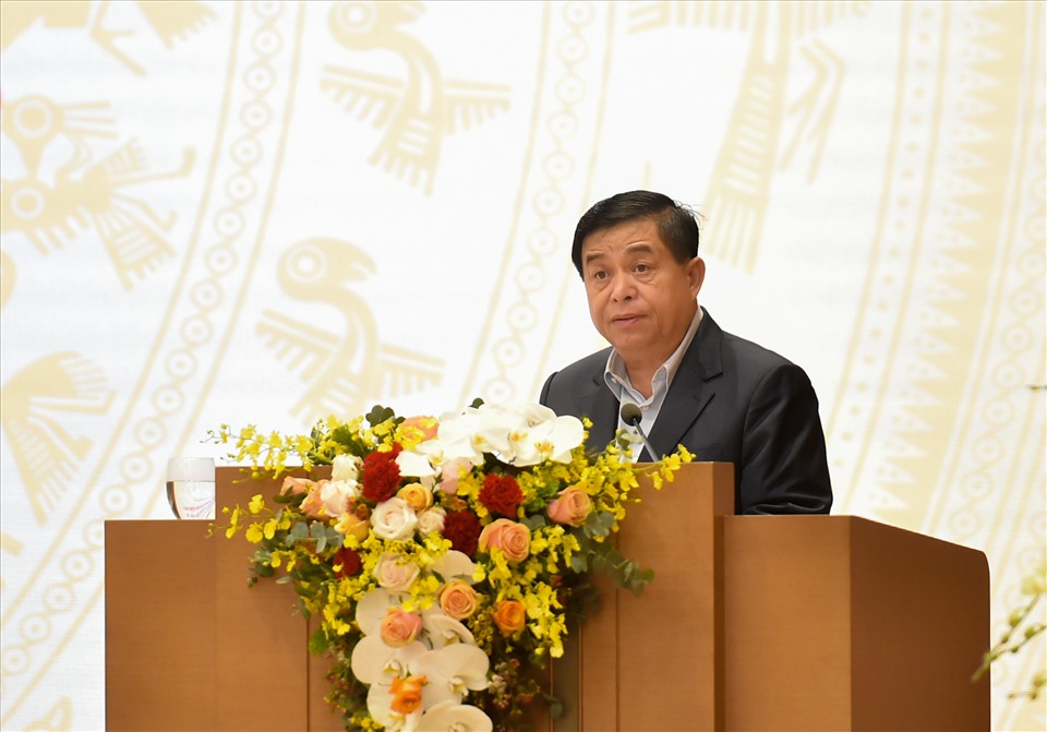 Bộ trưởng Bộ Kế hoạch và Đầu tư Nguyễn Chí Dũng phát biểu tại Hội nghị. Ảnh: Quang Hiếu