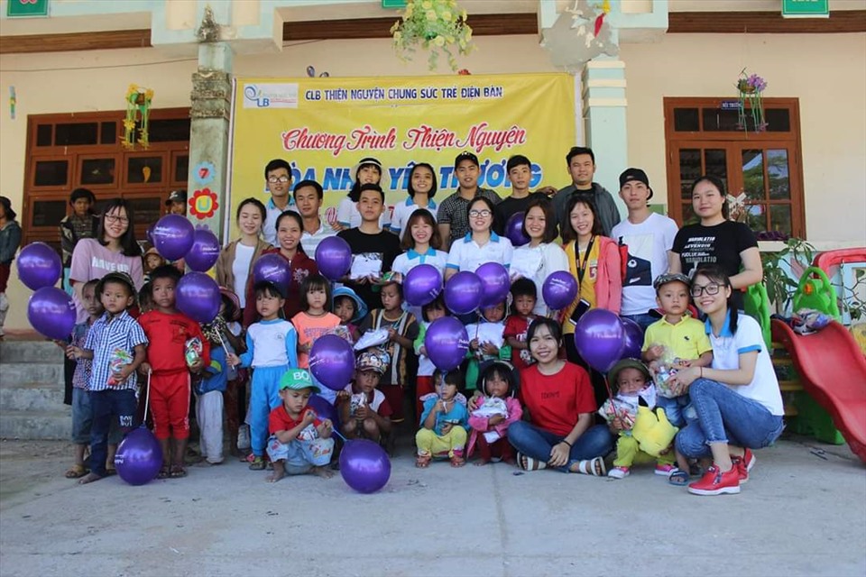 Chương trình thiện nguyện hè Hòa nhịp yêu thương, do CLB tổ chức cho trẻ em vùng cao Nam Trà My (Quảng Nam) năm 2018.
