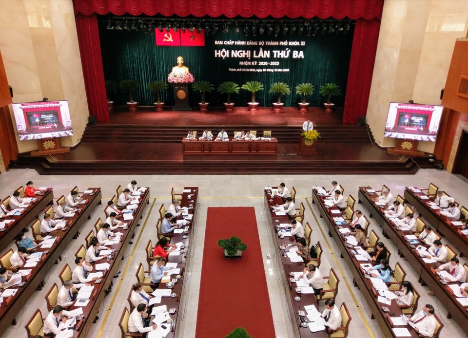 Toàn cảnh hội nghị lần thứ 3 Ban Chấp hành Đảng bộ TPHCM khóa XI.  Ảnh: Minh Quân