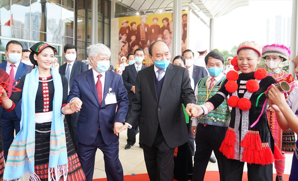 Thủ tướng Chính phủ Nguyễn Xuân Phúc cùng các đại biểu dự Đại hội. Ảnh: VGP/Quang Hiếu.