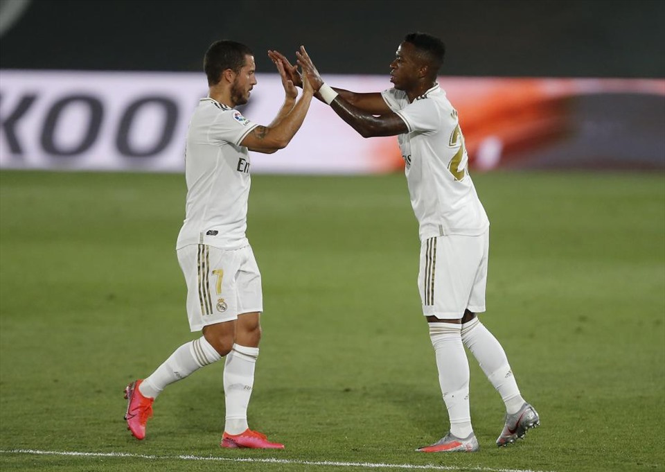 Eden Hazard và Vinicius Junior đều gây thất vọng khi đến Real Madrid. Ảnh: AFP
