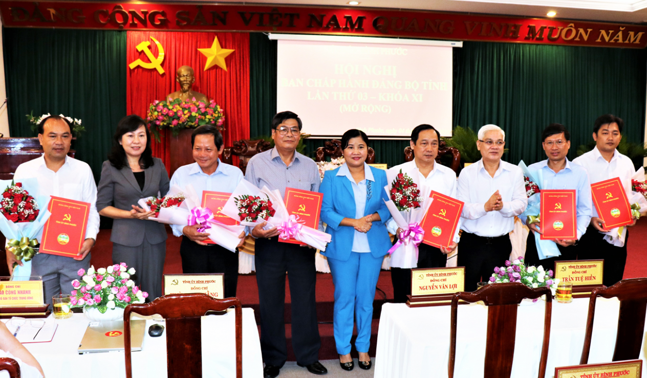 Hội nghị về triển khai công tác cán bộ tại Bình Phước. Ảnh VGP