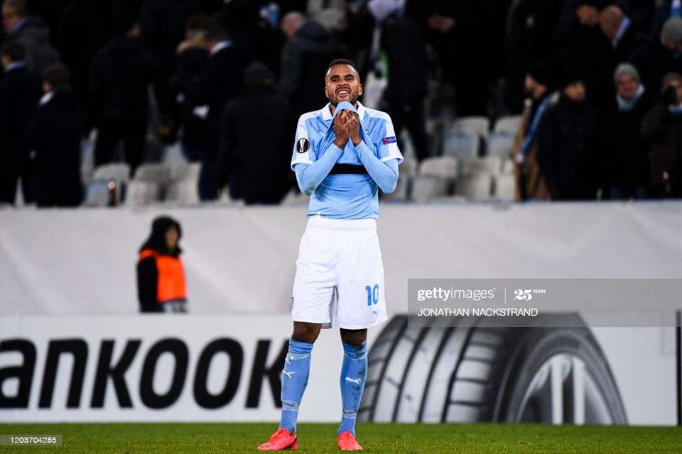 11. Isaac Kiese Thelin (Malmö FF): 14 bàn thắng (21 điểm)