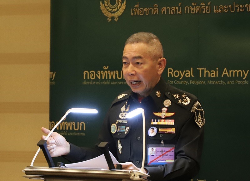 Tư lệnh quân đội Thái Lan Apirat Kongsompong. Ảnh: Khaosod.