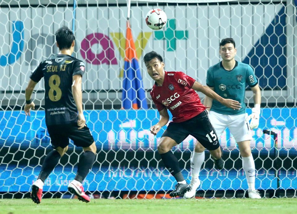 Đặng Văn Lâm chứng minh được tài năng ở Thai League 2019. Ảnh: Fanpage đội bóng.
