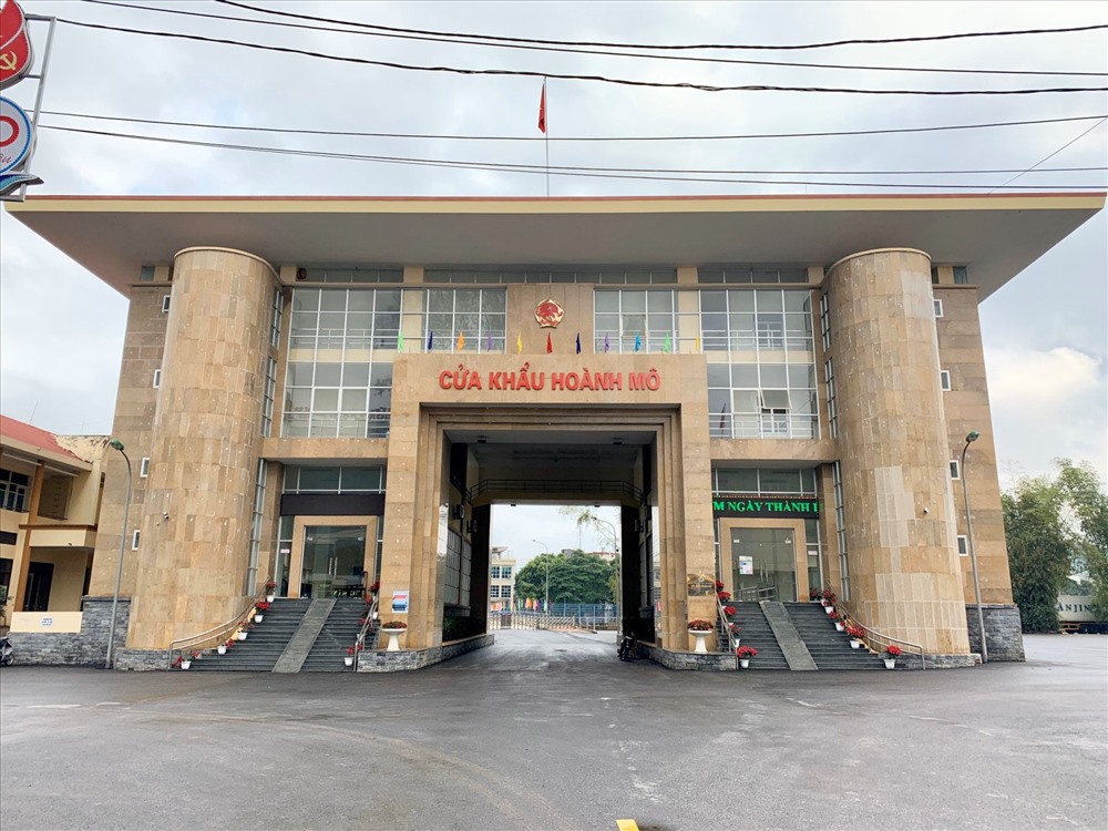 Cửa khẩu Hoành Mô, huyện Bình Liêu, tỉnh Quảng Ninh vắng lặng từ sau Tết Nguyên đán 2020 đến giờ do ảnh hưởng của dịch COVID-19. Ảnh: Nguyễn Hùng