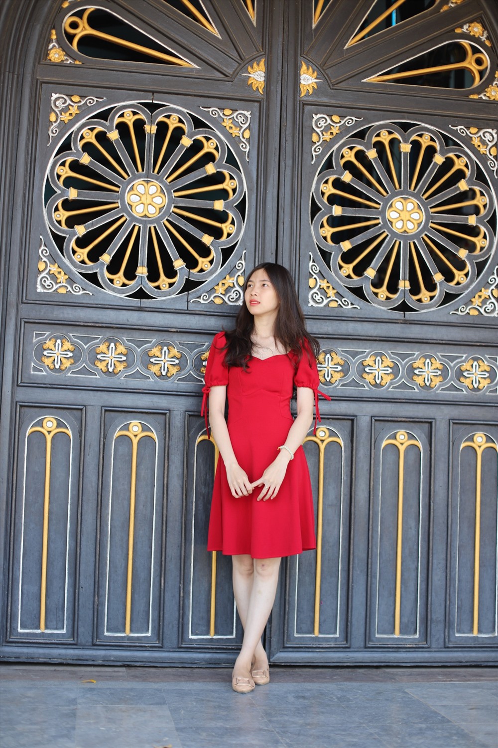 Một góc nhỏ tại nhà thờ gỗ.