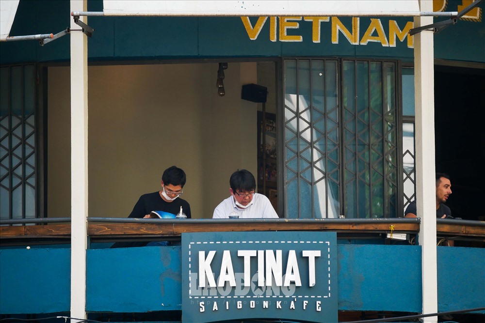 Bên cạnh những thương hiệu thế giới, những hàng quán có thương hiệu Việt Nam được lựa chọn như những trải nghiệm không thể bỏ qua.