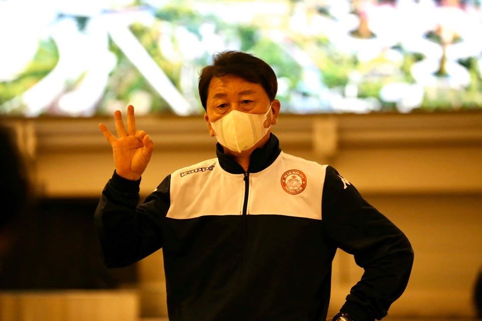 Đội bóng của huấn luyện viên Chung Hae-seong kiến nghị xin hoãn trận đấu nhưng không được AFC đồng ý. Ảnh: TP.HCM FC