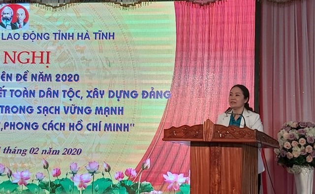 Đồng chí Lê Thị Hải Yến - Bí thư Đảng ủy LĐLĐ tỉnh triển khai kế hoạch thực hiện Chuyên đề của Đảng bộ năm 2020