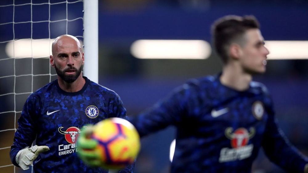Kepa sa sút phong độ nghiêm trọng và nhường suất bắt chính cho