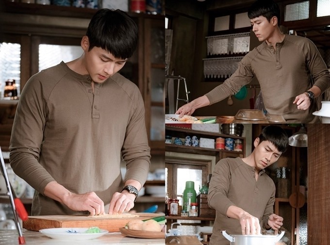 Trước khi nhập ngũ, Hyun Bin cũng từng “làm mưa làm gió” với vai diễn trong phim “Khu vườn bí mật“năm 2011.