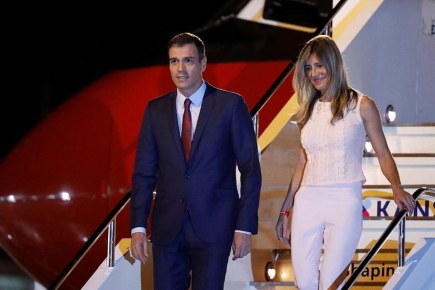 Phu nhân Thủ tướng Tây Ban Nha Maria Begona Gomez Fernandez dương tính với SARS-CoV-2, theo thông tin từ Văn phòng Thủ tướng Tây Ban Nha tối ngày 14.3. Ảnh: Reuters
