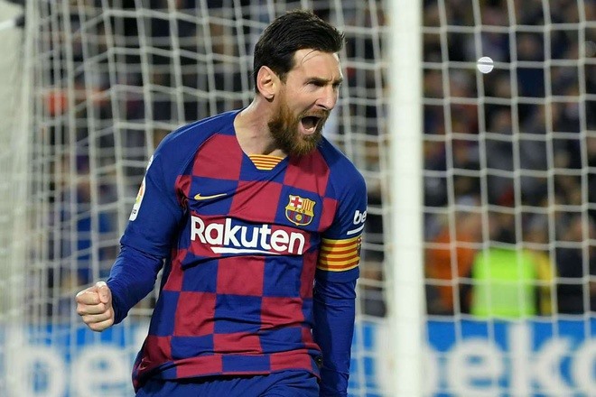 Messi và các đồng đội sẽ nâng cúp vô địch La Liga 2019-20. Ảnh: Getty