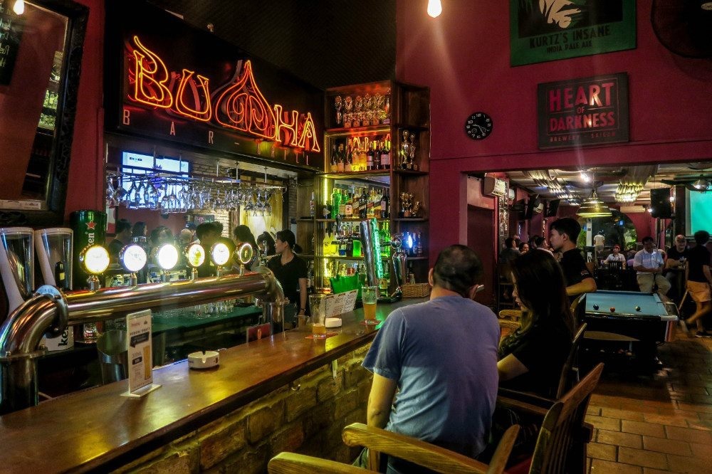 Buddha bar gây nhiều tranh cãi về tên gọi. Ảnh: Buddha Bar&Grill.