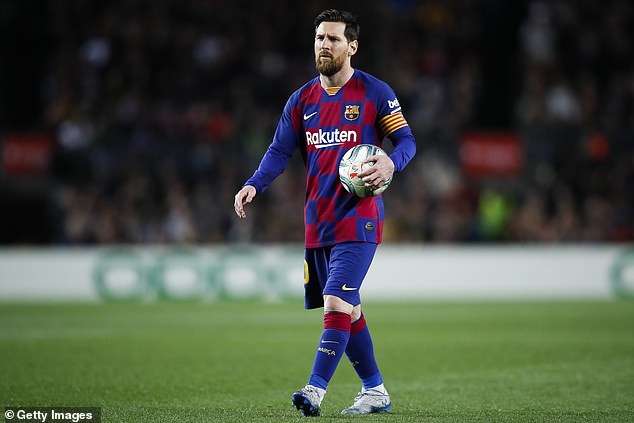 Messi nhận tới 500.000 bảng/tuần trước thuế. Ảnh: Getty.