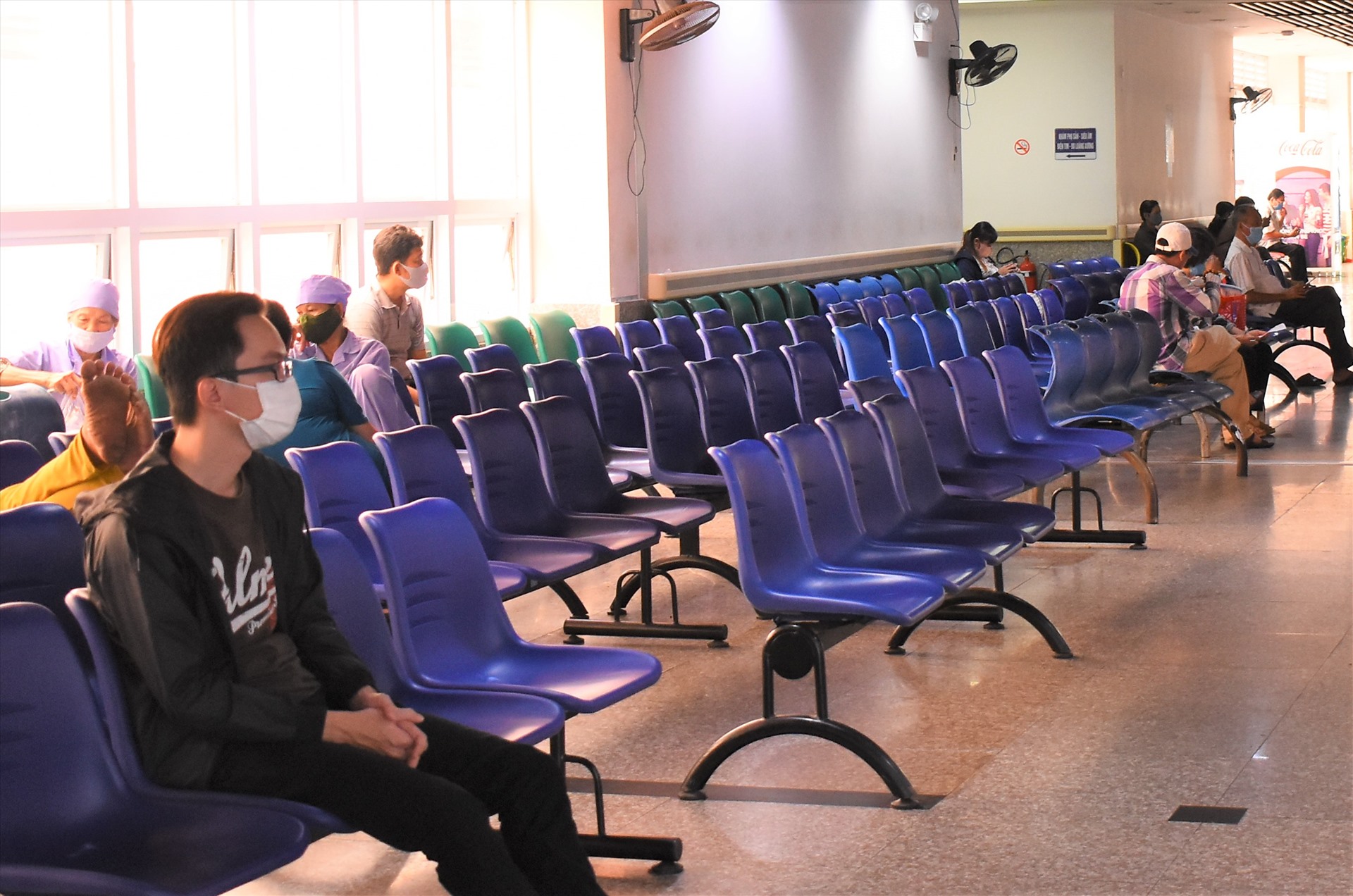 Người dân đã có ý thức đeo khẩu trang đề phòng dịch COVID-19